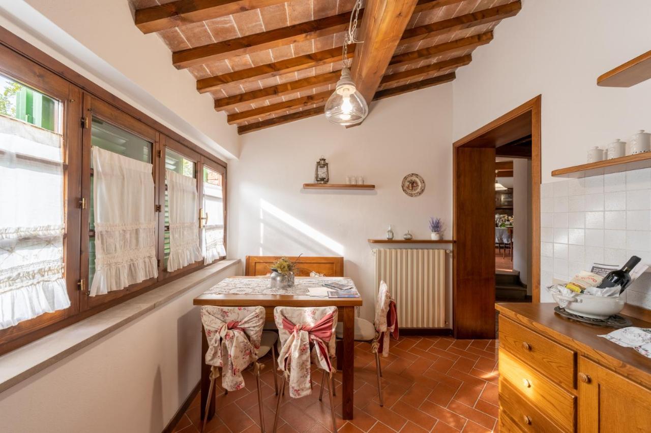 Lajatico Rentals - Casa Di Alice Nel Borgo Extérieur photo